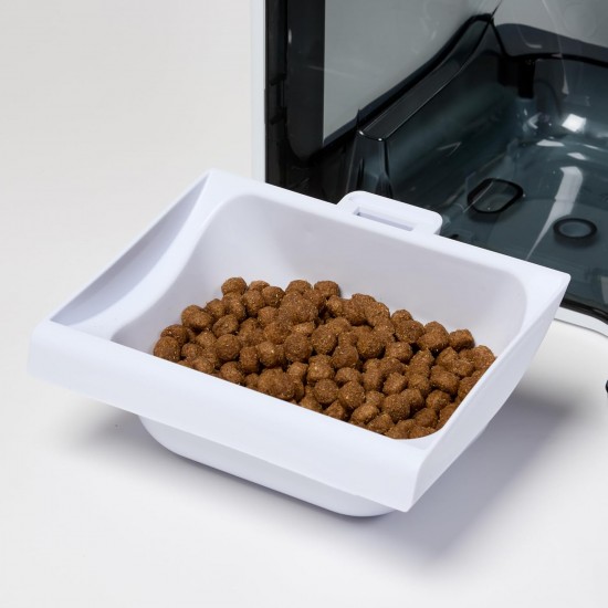 Closer Pets MiBowl Automatic Selective Microchip Pet Feeder (CP500) - BPA and BHT Free Closed Back Bowl for Small to Medium Cats and Small Dogs, White Closer Pets MiBowl Automatic Selective Microchip Pet Feeder (CP500) - BPA and BHT Free Closed Back Bowl for Small to Medium Cats and Small Dogs, White