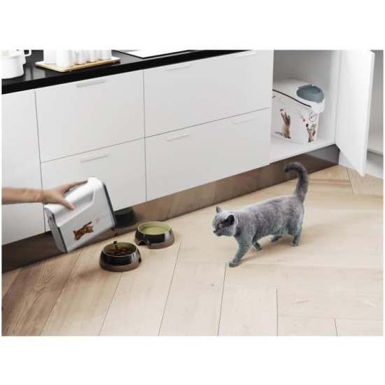 Curver Love Pets Pet Food Container, Feed Box, Food Bin (for Dogs 6 kg), 2L Curver Love Pets Pet Food Container, Feed Box, Food Bin (for Dogs 6 kg), 2L