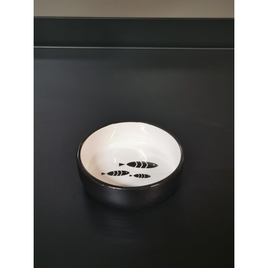 Flamingo Sardi Feeding and Drinking Bowl for Cats, Round, Black & White, Non-Slip Multi-Purpose Bowl for Pets, 400 ml, Ceramic, Dishwasher Safe Flamingo Sardi Feeding and Drinking Bowl for Cats, Round, Black & White, Non-Slip Multi-Purpose Bowl for Pets, 400 ml, Ceramic, Dishwasher Safe
