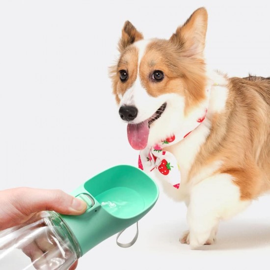Newaner Dog Water Bottle, Leak-proof Portable Puppy Water Dispenser with Automatic Feeder for Pets, Cats, Outdoors, Hiking, Travel, Food Grade Plastic (550 ml, Green) Newaner Dog Water Bottle, Leak-proof Portable Puppy Water Dispenser with Automatic Feeder for Pets, Cats, Outdoors, Hiking, Travel, Food Grade Plastic (550 ml, Green)