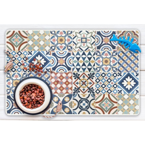 VINILIKO, Waterproof Pet Bowl Mat Mosaic Guimaraes 48 x 75 cm VINILIKO, Waterproof Pet Bowl Mat Mosaic Guimaraes 48 x 75 cm