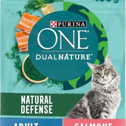 PURINA ONE Dualnature Natural Defense Adult Cat Dry Food with Salmon and Natural Spirulina, 8 Bags of 400 g PURINA ONE Dualnature Natural Defense Adult Cat Dry Food with Salmon and Natural Spirulina, 8 Bags of 400 g