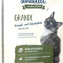 Sanabelle Grande Dry Cat Food for Adult Cats (Especially Suitable for Large Breeds) 4 x 2 kg