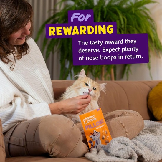 Edgard Cooper Natural Cat Snacks, Pillows with Chicken (1 x 60g Bag), Packed with Fresh Meat, Grain Free, Less Than 2 Kcal Per Snack, Natural Ingredients & No Added Sugar. Edgard Cooper Natural Cat Snacks, Pillows with Chicken (1 x 60g Bag), Packed with Fresh Meat, Grain Free, Less Than 2 Kcal Per Snack, Natural Ingredients & No Added Sugar.