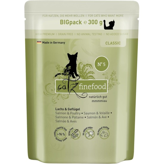 catz finefood N° 5 Salmon & Poultry Delicatessen Wet Cat Food, Refined with Spinach & Tomato, 6 x 800 g Tins catz finefood N° 5 Salmon & Poultry Delicatessen Wet Cat Food, Refined with Spinach & Tomato, 6 x 800 g Tins