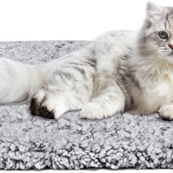 1 x Pet Sleeping Mat, Pet Blanket, Pet Heating Pad, Comfortable and Warm, Suitable for Keeping Pets Warm. (40 x 50 cm) 1 x Pet Sleeping Mat, Pet Blanket, Pet Heating Pad, Comfortable and Warm, Suitable for Keeping Pets Warm. (40 x 50 cm)