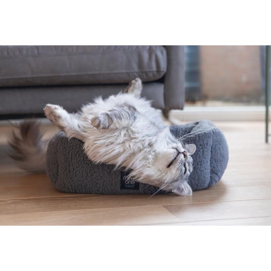 Beeztees Minus One Nox Cat Basket, Dark Grey, 48 x 37 x 18 cm Beeztees Minus One Nox Cat Basket, Dark Grey, 48 x 37 x 18 cm
