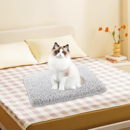 CAIJ Self-Heating Cat Blanket, Self-Warming Blanket Cat Cushion Heat Blanket Heating Blanket for Cats and Dogs Non-Slip Self-Heating Blanket Cat Fluffy and Soft Cat Bed Washable 70 x 50 cm CAIJ Self-Heating Cat Blanket, Self-Warming Blanket Cat Cushion Heat Blanket Heating Blanket for Cats and Dogs Non-Slip Self-Heating Blanket Cat Fluffy and Soft Cat Bed Washable 70 x 50 cm
