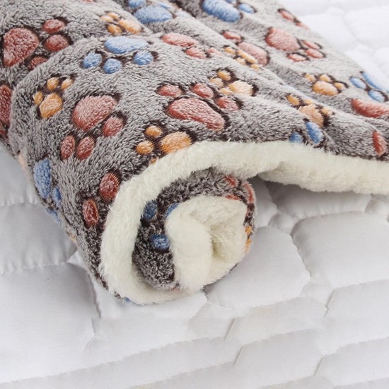 Cosy Calming Cat Blanket, Cat Blankets for House Cats, Washable Ultra Soft Calming Blanket for Cats and Dogs, Cute Paw Print Blanket Cosy Calming Cat Blanket, Cat Blankets for House Cats, Washable Ultra Soft Calming Blanket for Cats and Dogs, Cute Paw Print Blanket
