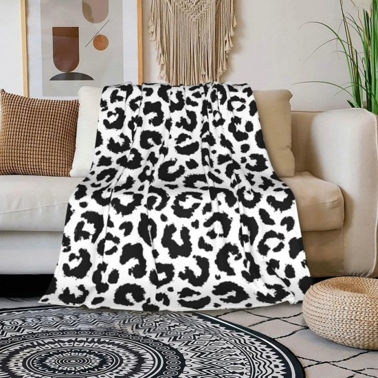 HGOD DESIGNS Cute Cat Blanket for Women Lightweight Soft Fleece Flannel Throw Blanket Cats and Milk Bottle Sofa Couch Living Room 100x130cm HGOD DESIGNS Cute Cat Blanket for Women Lightweight Soft Fleece Flannel Throw Blanket Cats and Milk Bottle Sofa Couch Living Room 100x130cm
