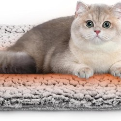 HezzLuv Self-Heating Cat Blanket 70 x 50 cm, Heating Blanket for Cats and Dogs, Pet Heating Pad, Cat Heat Blanket, Self-Warming Blanket, Non-Slip, Fluffy & Soft for Indoor and Outdoor Use Washable HezzLuv Self-Heating Cat Blanket 70 x 50 cm, Heating Blanket for Cats and Dogs, Pet Heating Pad, Cat Heat Blanket, Self-Warming Blanket, Non-Slip, Fluffy & Soft for Indoor and Outdoor Use Washable