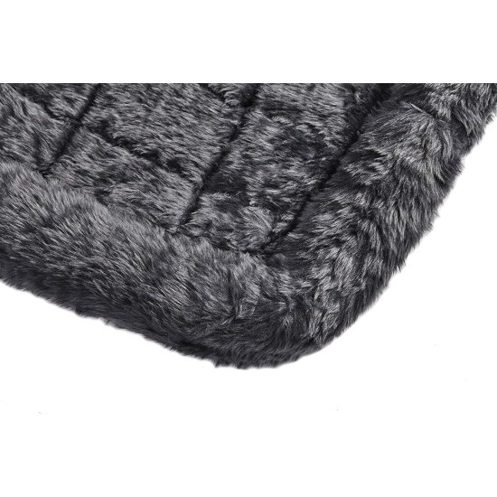 MidWest Homes for Pets 46cm Long Fleece Pet Bed with Comfort Pad Fits 18" Long Dog Crate Easy Care Machine Washable Tumble Dry 40218 White MidWest Homes for Pets 46cm Long Fleece Pet Bed with Comfort Pad Fits 18" Long Dog Crate Easy Care Machine Washable Tumble Dry 40218 White