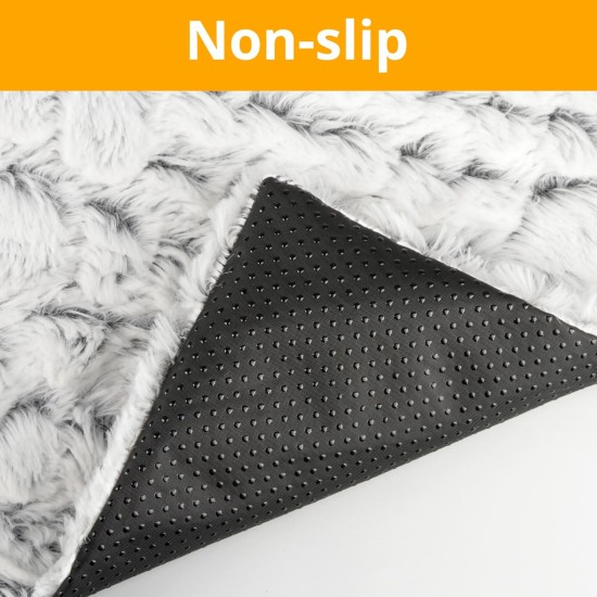 Petace Self-Heating Blanket Cat, Electric Blanket for Cats and Dogs, Pet Heat Pad for Indoor and Outdoor Use, Non-Slip Self-Warming Heating Mat, Thermal Blanket, 60 x 45 cm Petace Self-Heating Blanket Cat, Electric Blanket for Cats and Dogs, Pet Heat Pad for Indoor and Outdoor Use, Non-Slip Self-Warming Heating Mat, Thermal Blanket, 60 x 45 cm