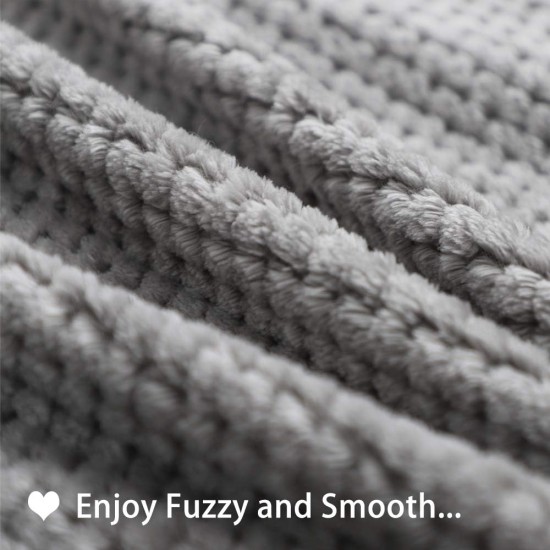 furrybaby Premium Fluffy Fleece Dog Blanket, Soft and Warm Pet Throw for Dogs and Cats (Blue, Size L (100 x 120 cm) furrybaby Premium Fluffy Fleece Dog Blanket, Soft and Warm Pet Throw for Dogs and Cats (Blue, Size L (100 x 120 cm)