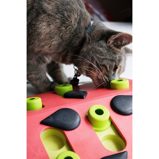 Catstages Tail Teaser Ground Prey, Green Catstages Tail Teaser Ground Prey, Green