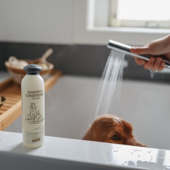 Greenfields Dog Shampoo and Conditioner 250ml Greenfields Dog Shampoo and Conditioner 250ml