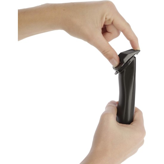 Kerbl CuttoX 18459 Cordless Clippers with Accessories Kerbl CuttoX 18459 Cordless Clippers with Accessories