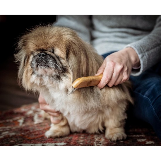 Mikki 6280022 Medium Bamboo Fur Detangler, for Medium and Long Coat, for Dogs and Cats, Made from Sustainable Bamboo, 48 g, Brown Mikki 6280022 Medium Bamboo Fur Detangler, for Medium and Long Coat, for Dogs and Cats, Made from Sustainable Bamboo, 48 g, Brown