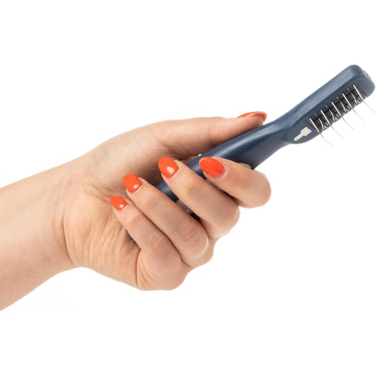 Mikki Slicker Brush for Smoothing Dog & Puppy Fur and Coat Changing Brush for Poodle Crosses such as Cockapoos, Labradoodles, Cavapoos, Maltipoos and Golden Doodles Mikki Slicker Brush for Smoothing Dog & Puppy Fur and Coat Changing Brush for Poodle Crosses such as Cockapoos, Labradoodles, Cavapoos, Maltipoos and Golden Doodles