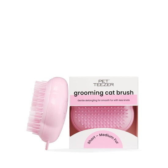 Tangle Teezer Pet Teezer Cat Brush - For Cats with Short to Medium Fur - Grooming Brush for Cats with Two Stage Bristles that Gives Shine and Smoothness - Green Tangle Teezer Pet Teezer Cat Brush - For Cats with Short to Medium Fur - Grooming Brush for Cats with Two Stage Bristles that Gives Shine and Smoothness - Green