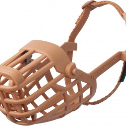 BASKERVILLE CLASSIC MUZZLE - Allows Panting and Drinking, Prevents Biting and Browsing for Food, Ideal for Dogs with Long Noses, Training Muzzle for Medium Dogs (Size 7) BASKERVILLE CLASSIC MUZZLE - Allows Panting and Drinking, Prevents Biting and Browsing for Food, Ideal for Dogs with Long Noses, Training Muzzle for Medium Dogs (Size 7)
