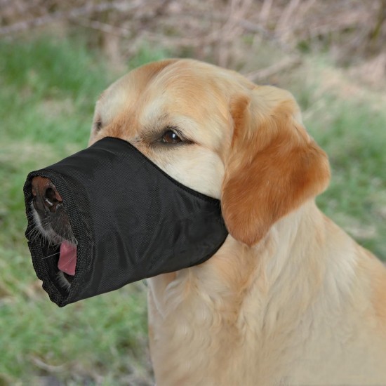 TRIXIE Mouth Loop for Dogs - 12 cm Basket Circumference - 4.3 cm Basket Length - e.g. for Veterinarian Visits or Train Trips - Infinitely Adjustable Neck Strap - Snap Closure - 1920 TRIXIE Mouth Loop for Dogs - 12 cm Basket Circumference - 4.3 cm Basket Length - e.g. for Veterinarian Visits or Train Trips - Infinitely Adjustable Neck Strap - Snap Closure - 1920