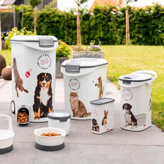 Curver 241095 Food Container 12 kg I 35L, White/Grey/Love Pets Dogs, 49.3 x 27.8 x 42.5 cm Curver 241095 Food Container 12 kg I 35L, White/Grey/Love Pets Dogs, 49.3 x 27.8 x 42.5 cm