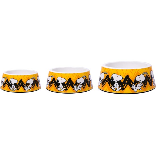 Peanuts Officially Licensed Food Bowls, Colorful Bowls with Non-Slip Silicone Base, High Quality and Durable Material, Various Sizes and Colours (Charlie Brown, XL) Peanuts Officially Licensed Food Bowls, Colorful Bowls with Non-Slip Silicone Base, High Quality and Durable Material, Various Sizes and Colours (Charlie Brown, XL)