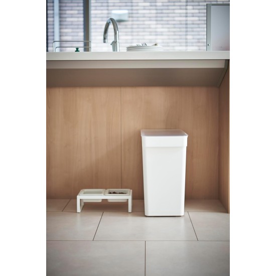 YAMAZAKI 5617 TOWER Pet Food Container (12 kg), White, Polypropylene/ABS Resin/POM Resin/Silicone, Minimalist, 41 x 24 x 42.5 cm YAMAZAKI 5617 TOWER Pet Food Container (12 kg), White, Polypropylene/ABS Resin/POM Resin/Silicone, Minimalist, 41 x 24 x 42.5 cm