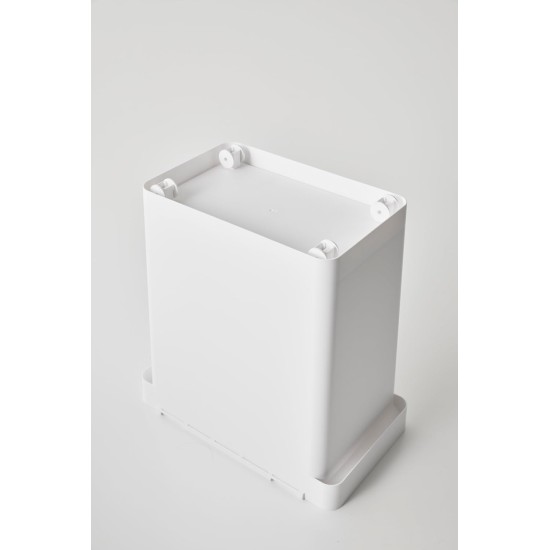 YAMAZAKI 5617 TOWER Pet Food Container (12 kg), White, Polypropylene/ABS Resin/POM Resin/Silicone, Minimalist, 41 x 24 x 42.5 cm YAMAZAKI 5617 TOWER Pet Food Container (12 kg), White, Polypropylene/ABS Resin/POM Resin/Silicone, Minimalist, 41 x 24 x 42.5 cm