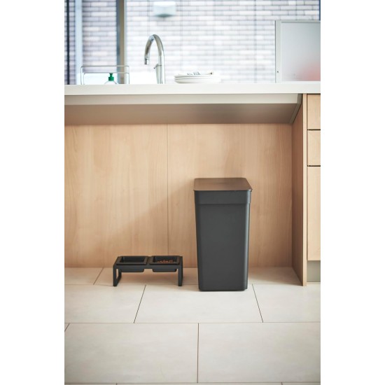 YAMAZAKI 5618 TOWER Pet Food Container (12 kg), Black, Polypropylene/ABS Resin/POM Resin/Silicone, Minimalist 41 x 24 x 42.5 cm YAMAZAKI 5618 TOWER Pet Food Container (12 kg), Black, Polypropylene/ABS Resin/POM Resin/Silicone, Minimalist 41 x 24 x 42.5 cm