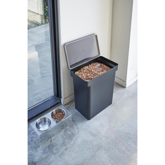 YAMAZAKI 5618 TOWER Pet Food Container (12 kg), Black, Polypropylene/ABS Resin/POM Resin/Silicone, Minimalist 41 x 24 x 42.5 cm YAMAZAKI 5618 TOWER Pet Food Container (12 kg), Black, Polypropylene/ABS Resin/POM Resin/Silicone, Minimalist 41 x 24 x 42.5 cm