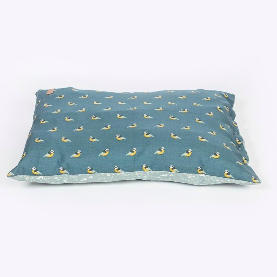 FATFACE Flying Birds Super Soft Sustainable Large Dog Blanket - Blue/Teal FATFACE Flying Birds Super Soft Sustainable Large Dog Blanket - Blue/Teal