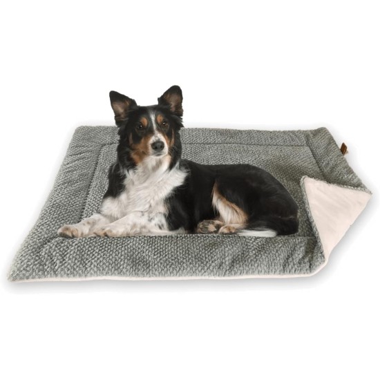 FLUFFINO® Dog Blanket - Fluffy, Soft and Washable (Size: L, M, S; Colour: Grey or Green) - Faux Suede For Increased Slip Resistance - For Large and Small Dogs or Cats - Dog Mat / Cushion / Cat Blanket FLUFFINO® Dog Blanket - Fluffy, Soft and Washable (Size: L, M, S; Colour: Grey or Green) - Faux Suede For Increased Slip Resistance - For Large and Small Dogs or Cats - Dog Mat / Cushion / Cat Blanket