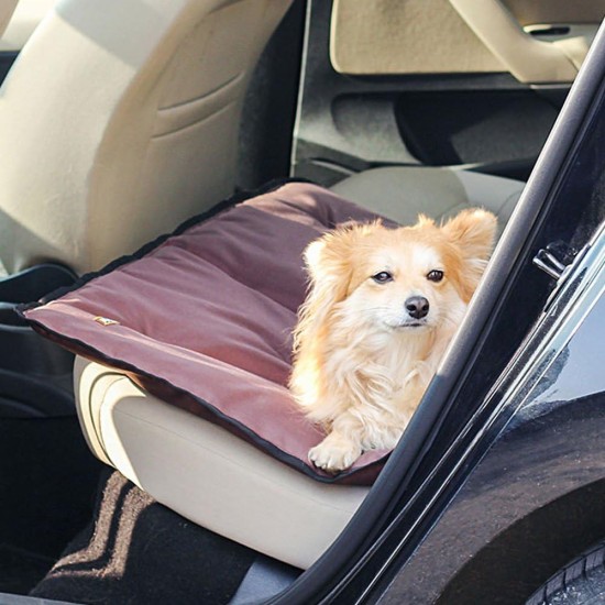 Ferplast Jolly Dog and Cat Mat, Washable Dog Bed, Dog Cushion, Waterproof and Scratch-Resistant, Mat for Dog Kennels, Car, Dog Basket, 83 x 50 cm, M, Brown Ferplast Jolly Dog and Cat Mat, Washable Dog Bed, Dog Cushion, Waterproof and Scratch-Resistant, Mat for Dog Kennels, Car, Dog Basket, 83 x 50 cm, M, Brown