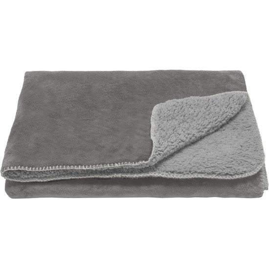 Furhaven XL Waterproof Two-Tone Luxe Velvet Dog Blanket, Washable, Celadon Green, Extra Large Furhaven XL Waterproof Two-Tone Luxe Velvet Dog Blanket, Washable, Celadon Green, Extra Large