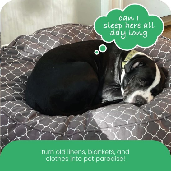 Molly Mutt Elephant Parade Dog Duvet, Med/LG Molly Mutt Elephant Parade Dog Duvet, Med/LG