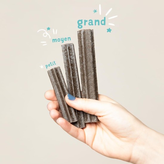 Edgard Cooper Dog Treat (Eucalyptus & Apple, 7 Sticks x 8), Small, One Per Day, Low Calorie, Effective Long Chew, Fresh Breath Edgard Cooper Dog Treat (Eucalyptus & Apple, 7 Sticks x 8), Small, One Per Day, Low Calorie, Effective Long Chew, Fresh Breath