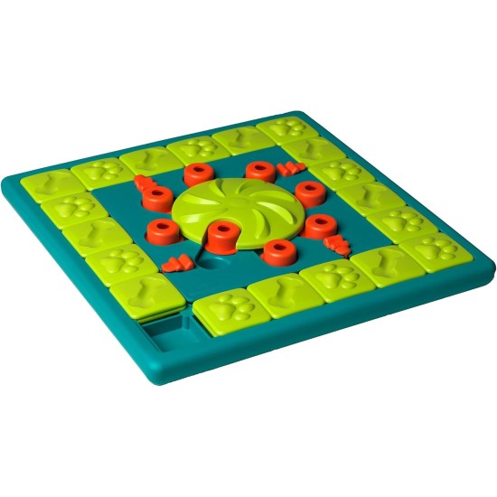 Outward Hound Nina Ottosson Treat Maze, Interactive Dog Toy for Treats, Starter Level Outward Hound Nina Ottosson Treat Maze, Interactive Dog Toy for Treats, Starter Level