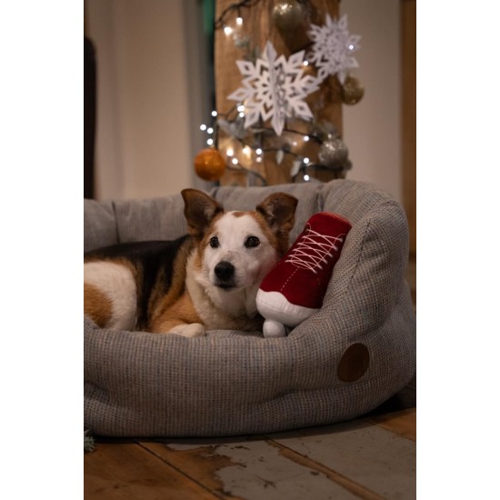 Petface Ivy Ice Skate Plush Dog Toy with Integrated Squeaker Petface Ivy Ice Skate Plush Dog Toy with Integrated Squeaker