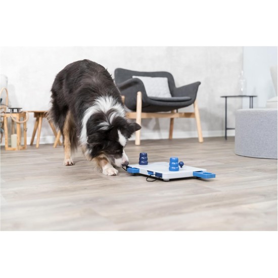 Trixie Dog Activity Strategy Game, assorted colours Trixie Dog Activity Strategy Game, assorted colours