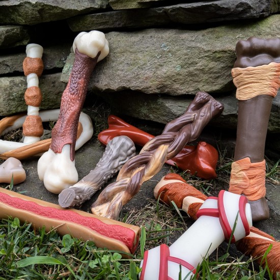 Nylabone Extreme Chew Femur Beef Flavour Dog Chew, 225 g Nylabone Extreme Chew Femur Beef Flavour Dog Chew, 225 g
