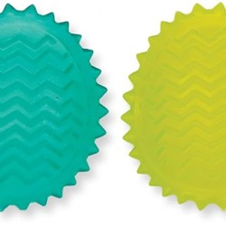 Petstages Toss N' Flip Chips - Chew Toys for Cats - with Catnip Petstages Toss N' Flip Chips - Chew Toys for Cats - with Catnip