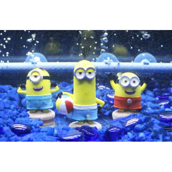 Penn-Plax Minions Officially Licensed 3 Piece Aquarium Ornament - Includes Kevin, Stuart and Bob - Beach - Small Penn-Plax Minions Officially Licensed 3 Piece Aquarium Ornament - Includes Kevin, Stuart and Bob - Beach - Small